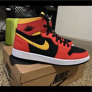 Brand New Air Jordan 1 Zoom Air Comfort in black/chile red/white/university gold